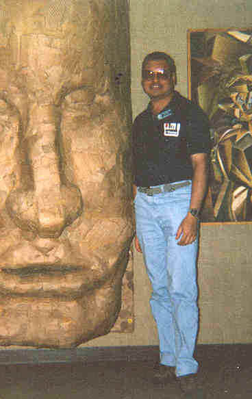 chris_cara.jpg (22698 bytes)