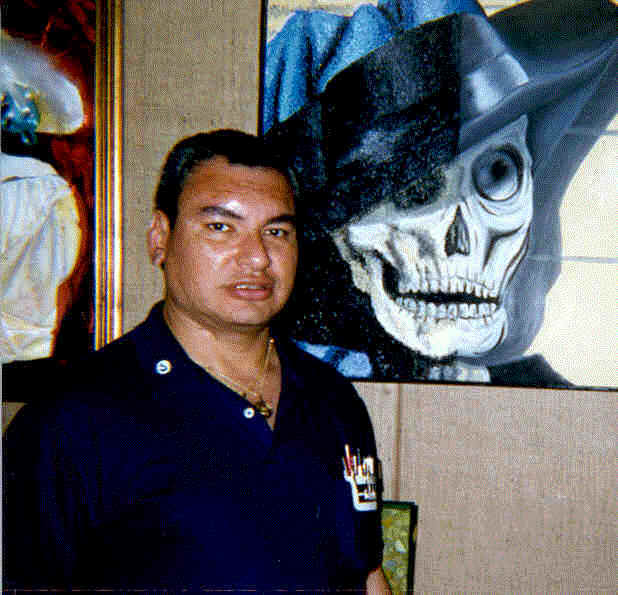chris_muerte.jpg (46275 bytes)